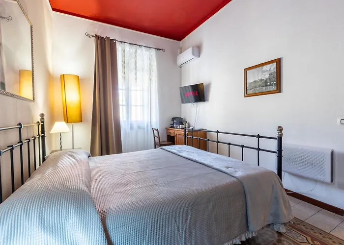 Gasthuis Corso 151 3*