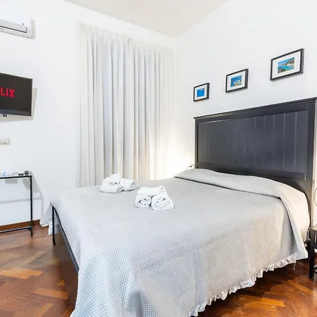 Πανσιόν Corso 151 3*