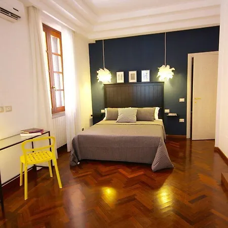 Corso 151 Πανσιόν Όλμπια